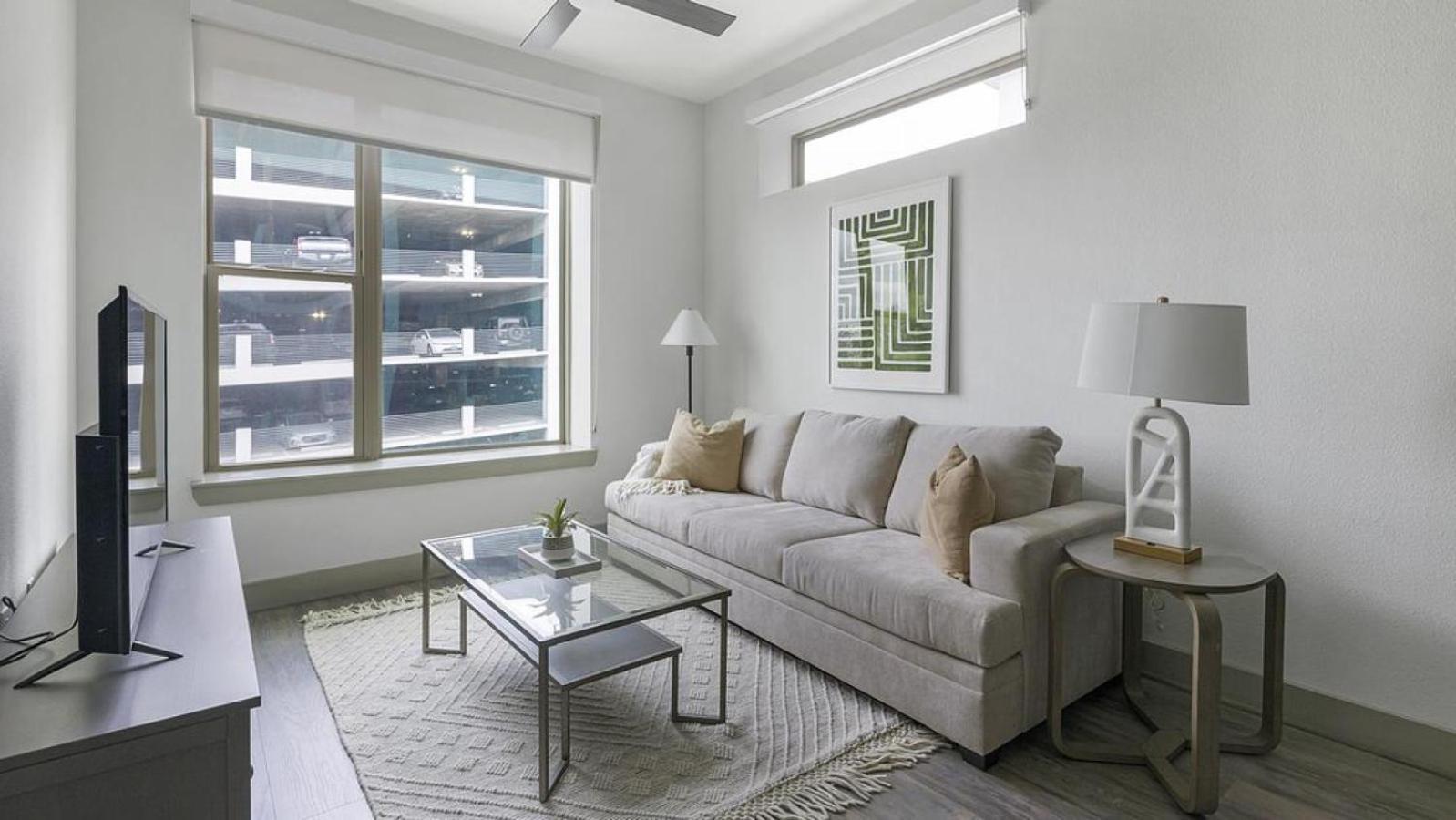 Landing - Modern Apartment With Amazing Amenities Houston Exterior foto